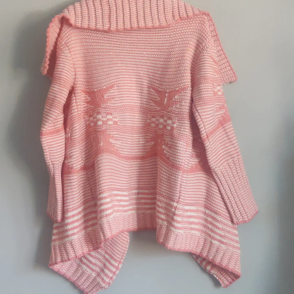 Sweater - Picture 4 of 4